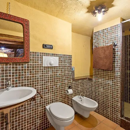 Su Cuccumeu Holiday home Seui